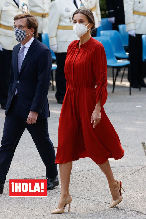 AGENDA PERSONAL DE LA REINA LETIZIA  (3era. parte - ) - Página 9 Letizialook2z-z