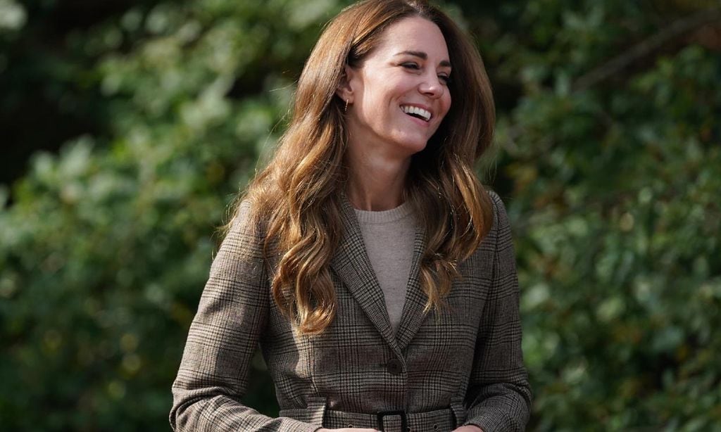 Kate protagoniza un cambio de look exprés y estrena chaqueta con truco