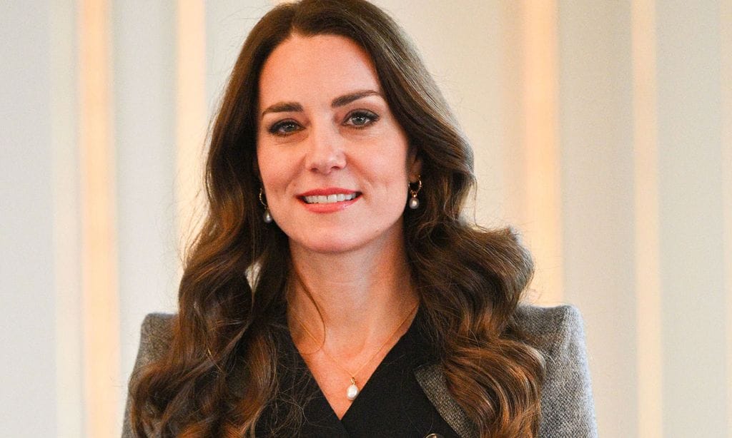 El cambio de look exprés de Kate (y con guiño a Diana) para su cita con la realeza danesa