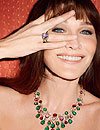 Carla Bruni posa como modelo de una firma de joyas