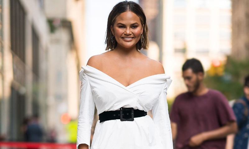 La revancha de Chrissy Teigen tras las críticas por su físico a los cuatro meses de ser madre