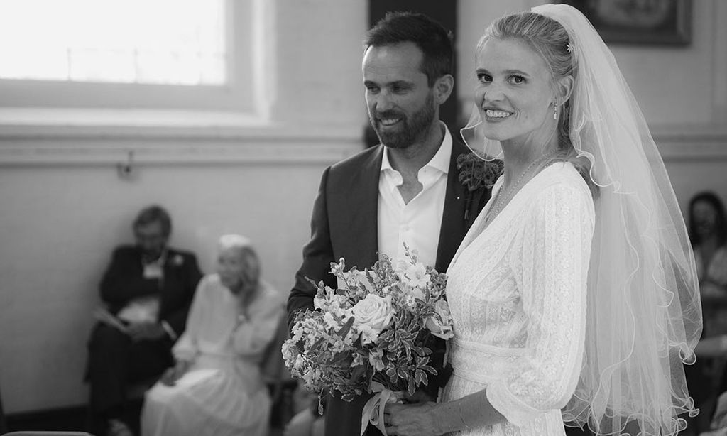 La supermodelo Lara Stone se casa con David Grievson, su amor fruto de un 'match'