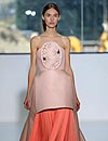 DELPOZO llena de flores y color la pasarela de Nueva York 