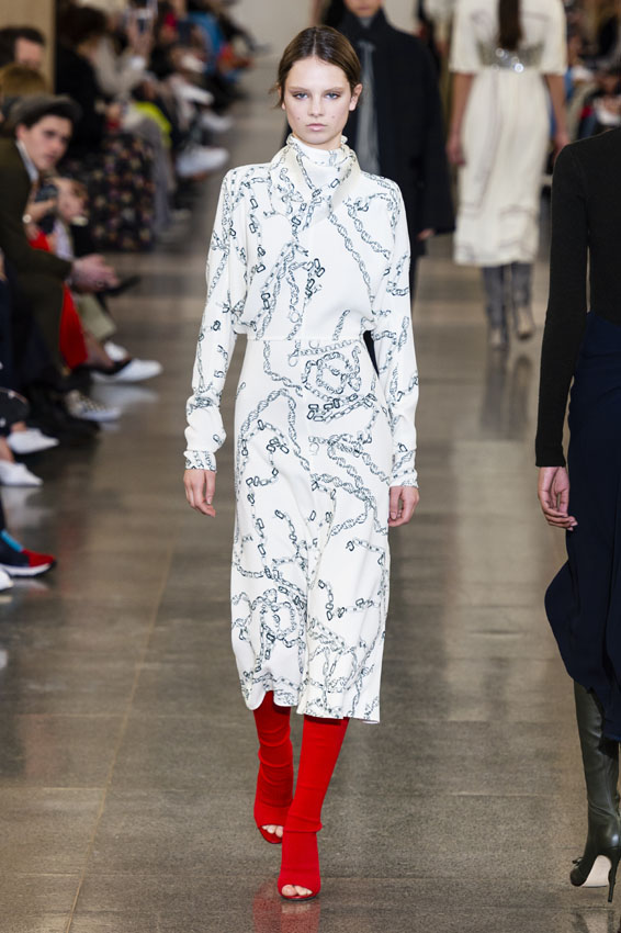 Resultado de imagen para victoria beckham otoÃ±o invierno 2019