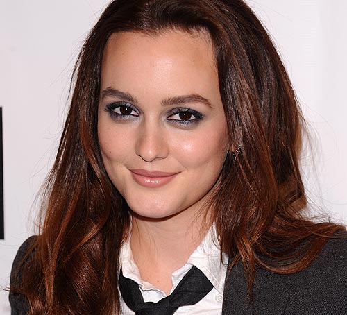 Leighton Meester lo confirma: la corbata es un accesorio para... ¡las mujeres!