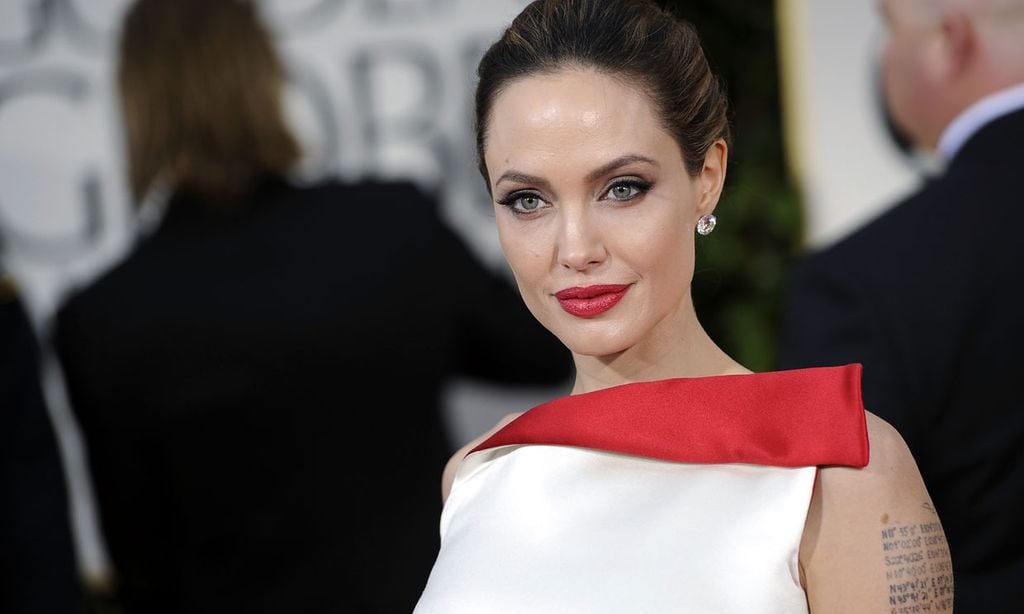 La increíble colección de vestidos que las hijas de Angelina Jolie podrían reciclar