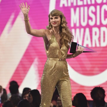 American Music Awards 2022: Taylor Swift and other looks of the evening