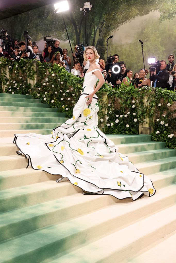 MET Gala 2024 Gigi Hadid