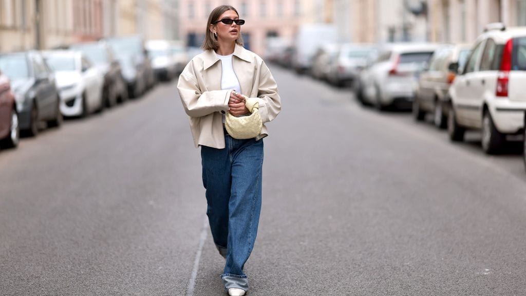 Nuestra estilista encuentra los pantalones vaqueros que estrenarás en mayo y también llevarás en verano