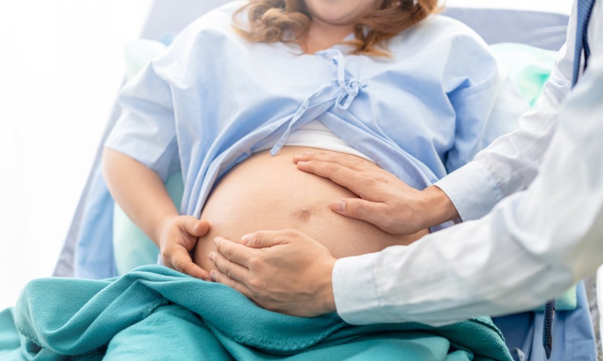 ¿Tiene más riesgos el parto inducido?
