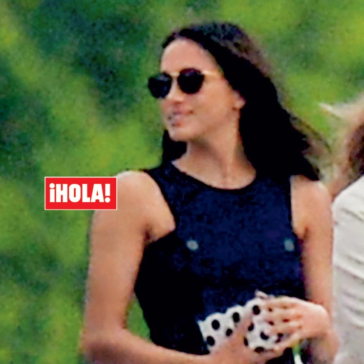 En ¡HOLA!, Meghan Markle, novia de Harry de Inglaterra, preparada para ir a la boda de Pippa Middleton