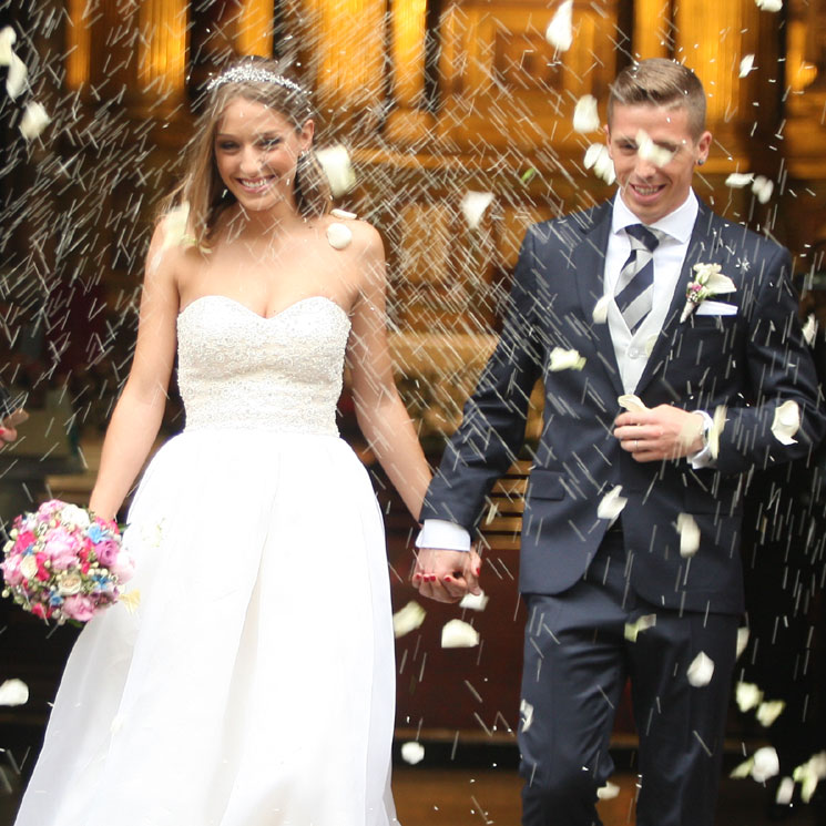 El futbolista Iker Muniain se ha casado con Andrea Sesma en Bilbao
