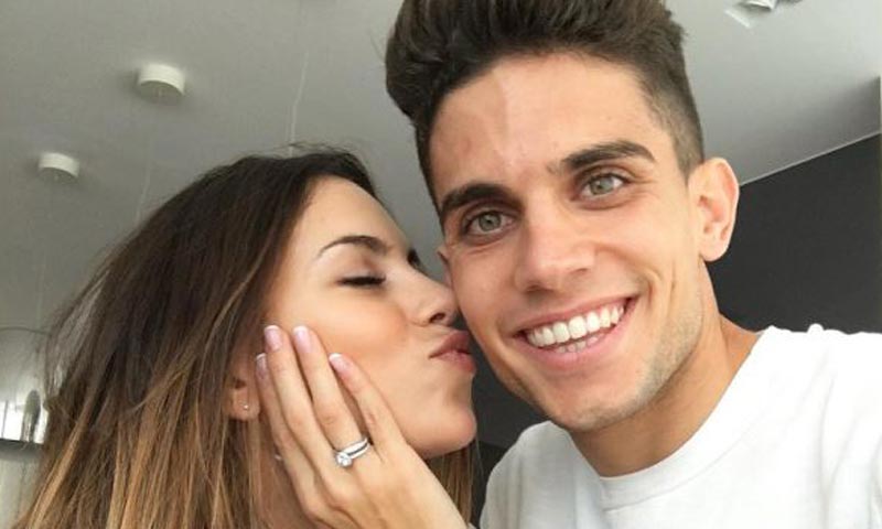 Marc Bartra y Melissa Jiménez