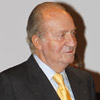 Rey Juan Carlos: 'Tendré que pedirle permiso al Príncipe para seguir dando becas'