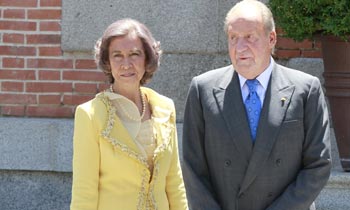 Los reyes Juan Carlos y Sofía desarrollarán actos 'puntuales y concretos', por encargo del Rey, dentro la agenda de la Familia Real