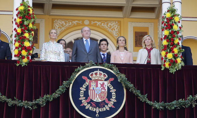 Felipe de Marichalar reaparece a su regreso a España acompañando al rey Juan Carlos