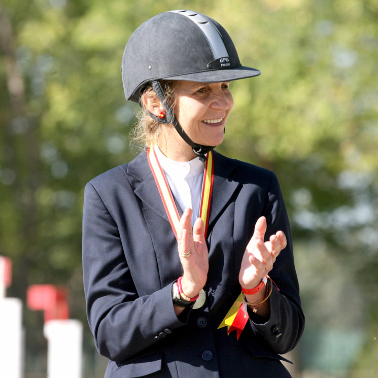 La infanta Elena se 'corona' en la hípica con el título de subcampeona de España de Salto ‘amateur'