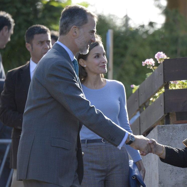 Los Reyes visitan el 'pueblo ejemplar de Asturias', Poreñu 