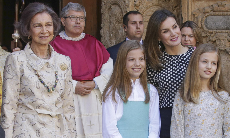 El antes, el durante y el después del polémico vídeo de la reina Letizia