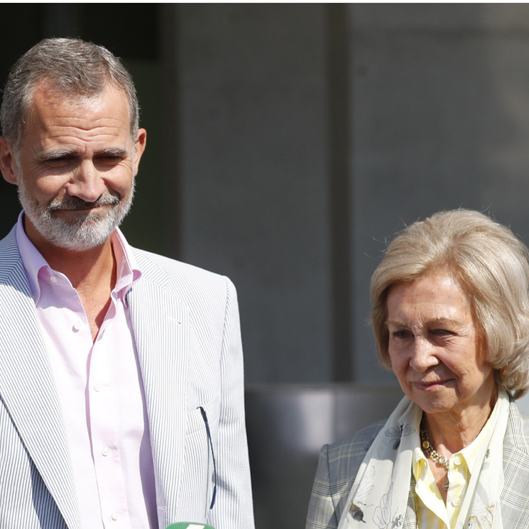 Felipe VI y doña Sofía hablan de la operación del Rey: 'Estamos muy contentos, todo perfecto'