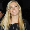 Chelsy Davy vuelve a codearse con la realeza y la alta sociedad inglesa en la noche londinense