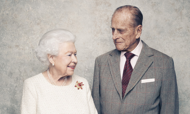 Isabel II y el Duque de Edimburgo celebran su 70 aniversario