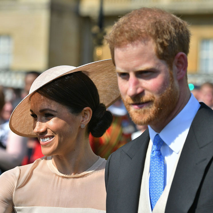 El contratiempo del príncipe Harry durante su discurso que ha hecho que Meghan no pueda evitar la risa