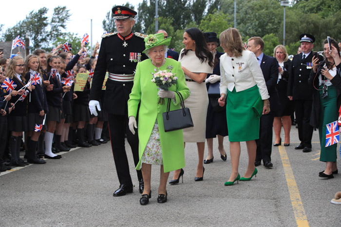 CASA REAL BRITÁNICA - Página 24 Meghan-gtres-3-z