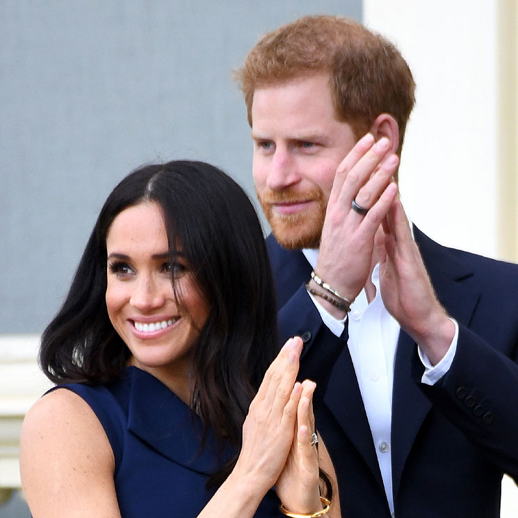 El nuevo anillo que el príncipe Harry ha lucido en Australia dice mucho de él (literal)