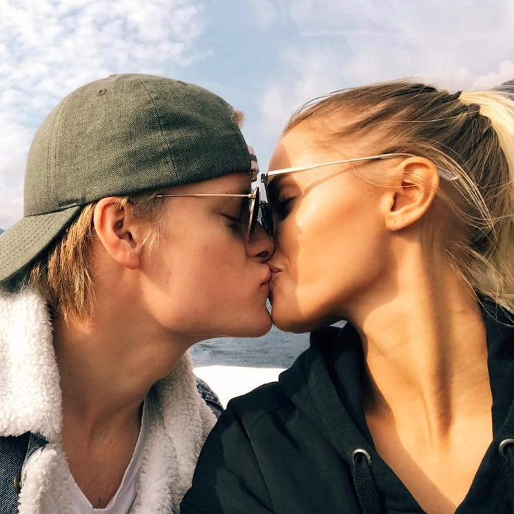 El hijo de Mette-Marit de Noruega oficializa su amor en redes sociales