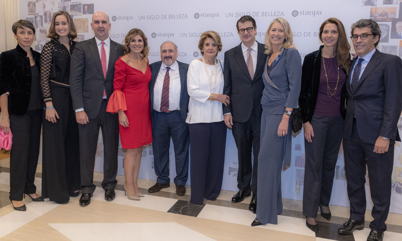 La firma 'Natura Bissé' recibe un sentido homenaje en Barcelona