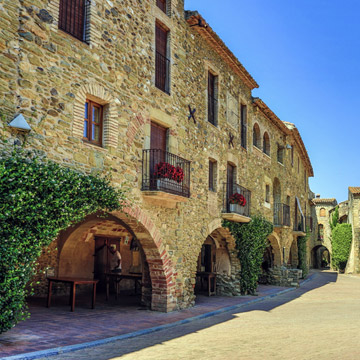 Los 13 pueblos más bonitos de Cataluña para fotografiar y luego enmarcar