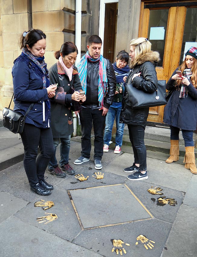 edimburgo-royal-mile-Manos-de-Rowling