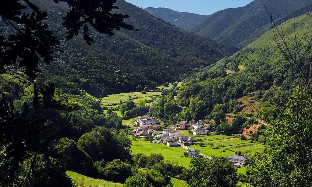 Pueblos Ejemplares de Asturias, porque se lo merecen - Foto 1