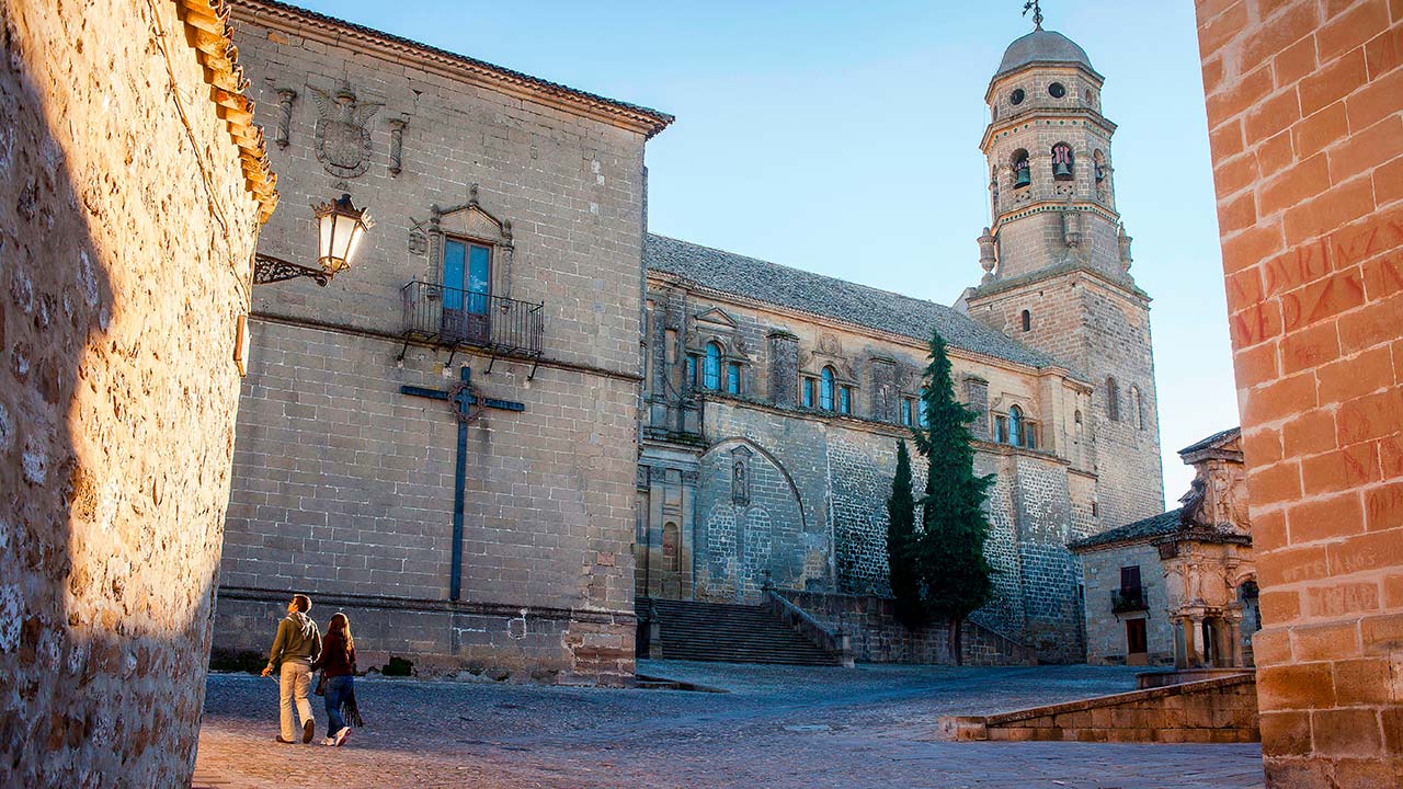 15 pueblos muy románticos de España para inspirar tus escapadas