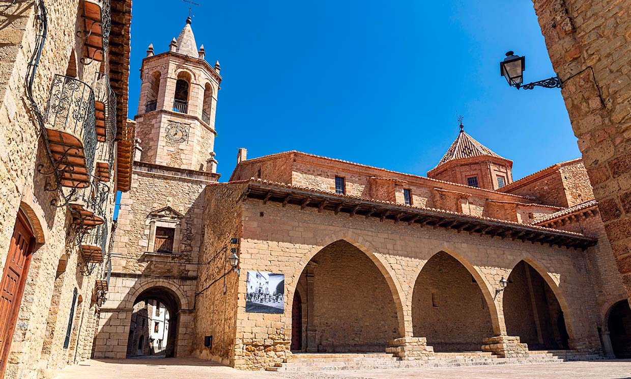 La Ruta del Silencio: al volante por pueblos de película en Teruel