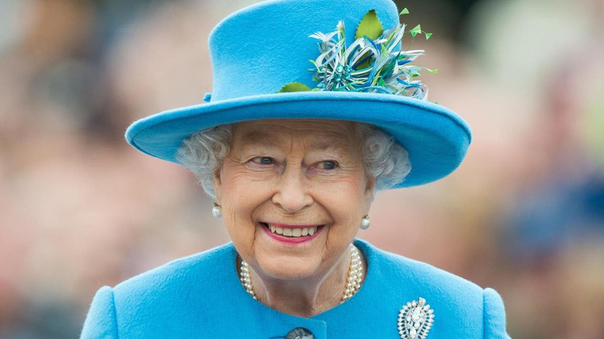 Queen Elizabeth has sent a message to the moon, plus more fun facts