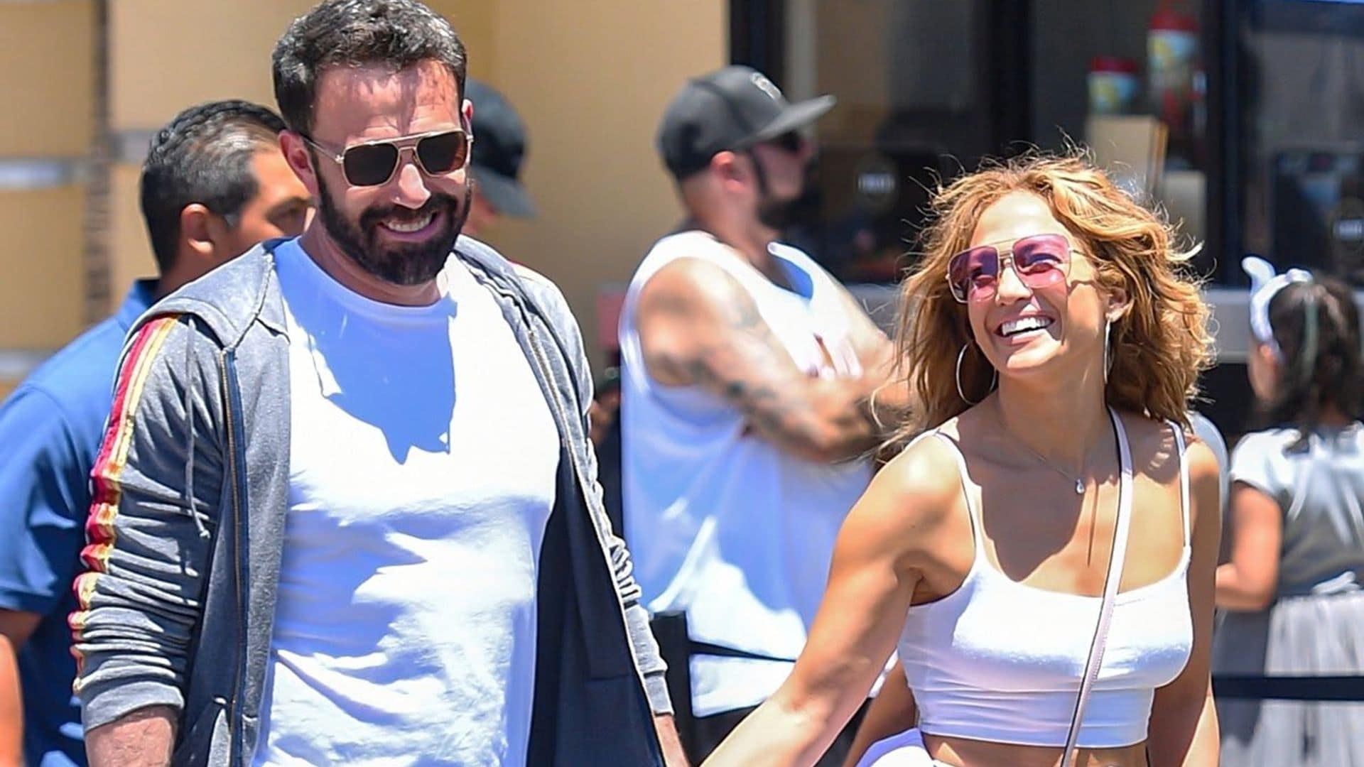 Jennifer Lopez and Ben Affleck go mansion hunting on ‘Billionaires Row’ in Los Angeles