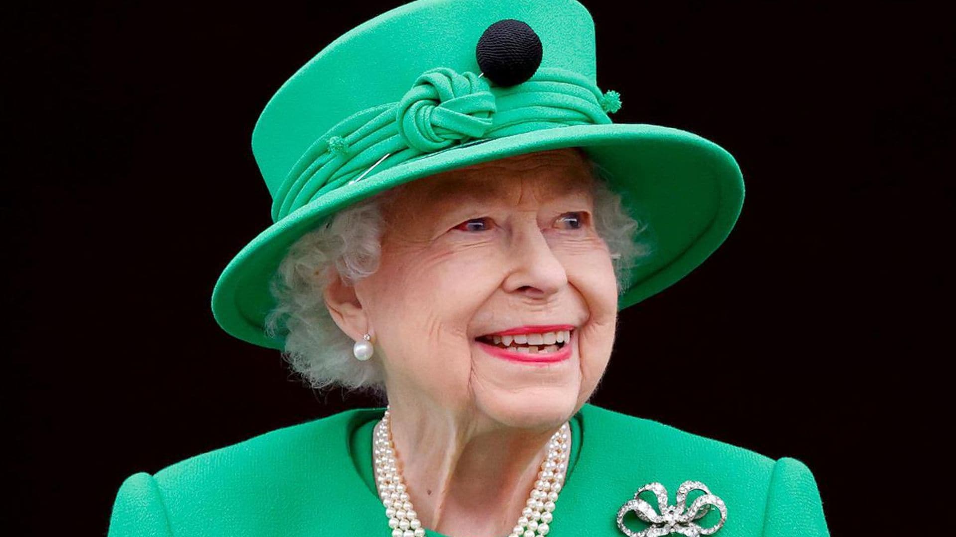 Queen Elizabeth reaches new milestone