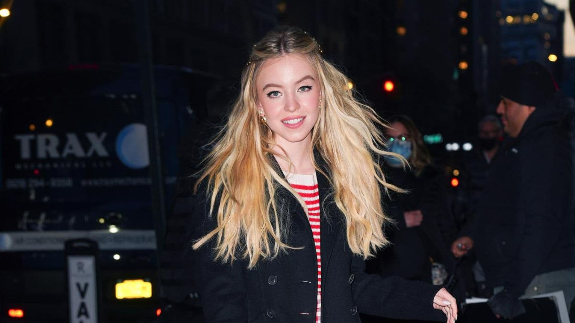 Is Euphoria’s Sydney Sweeney engaged? Actress sparks rumors after rocking a jaw-dropping diamond ring