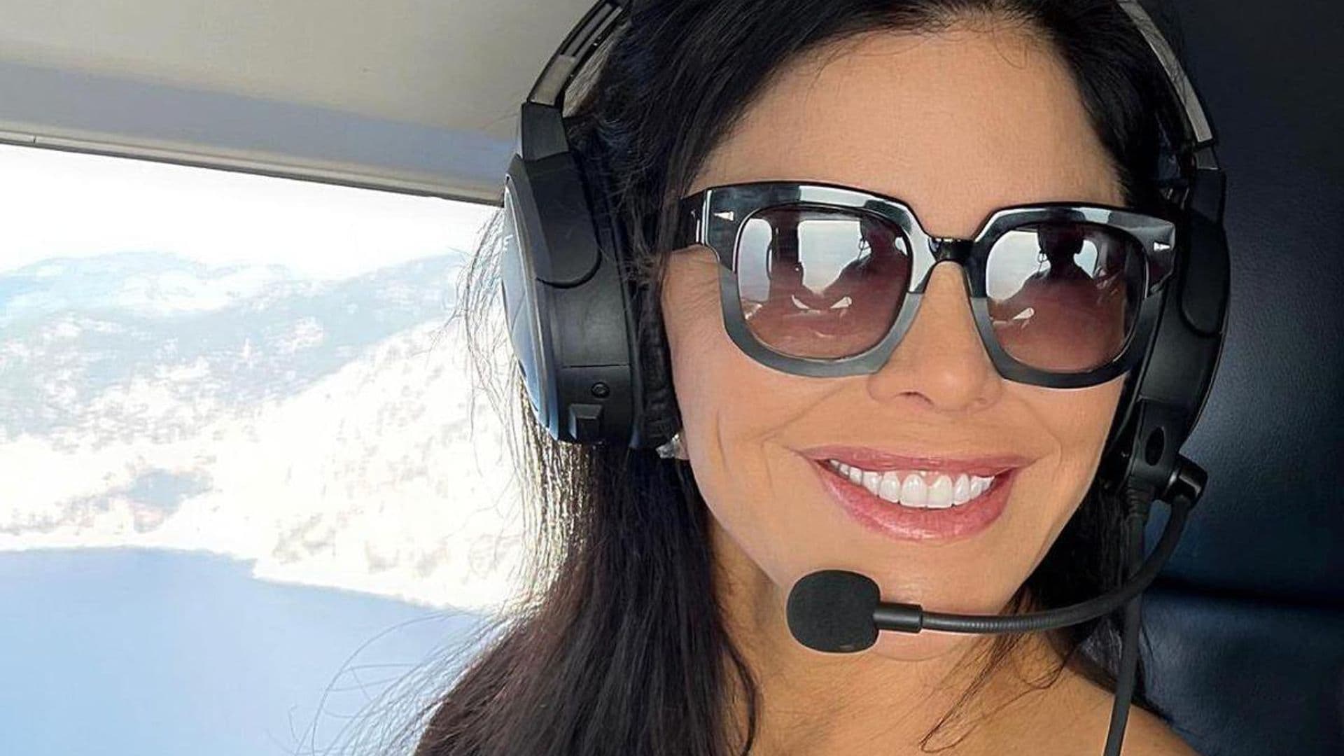 Lauren Sanchez shows how much vigilance it takes to fly a helicopter and supports Jeff Bezos