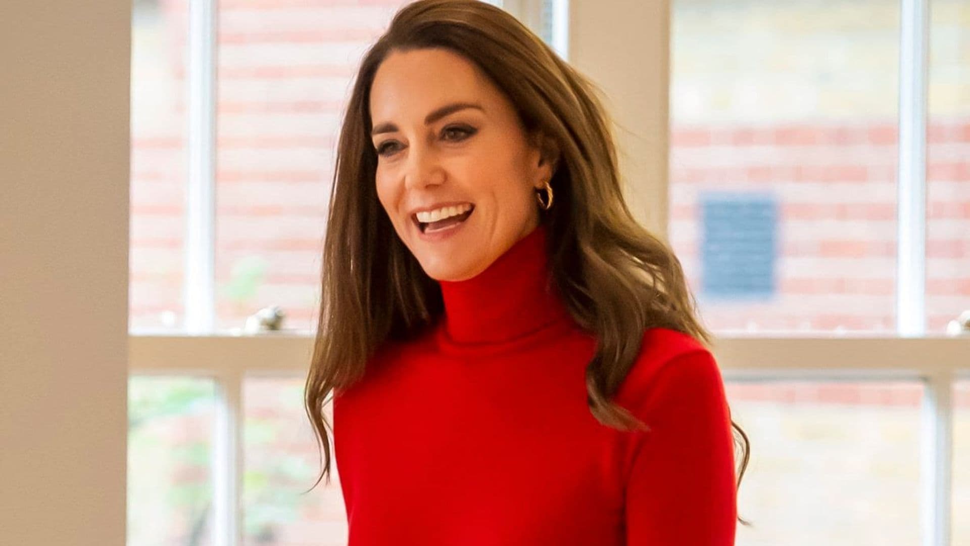 Kate Middleton shows off chic fall style in red outfit