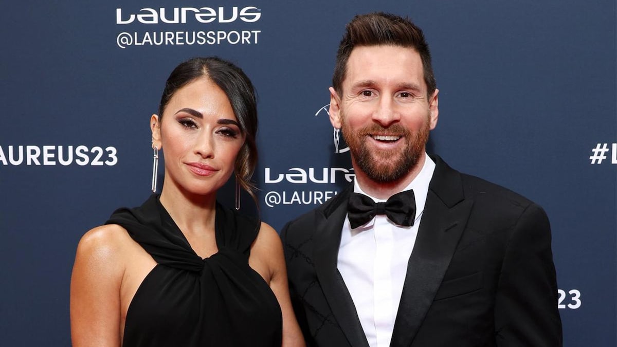 Lionel Messi and Antonela Roccuzzo cheer on Maria Becerra