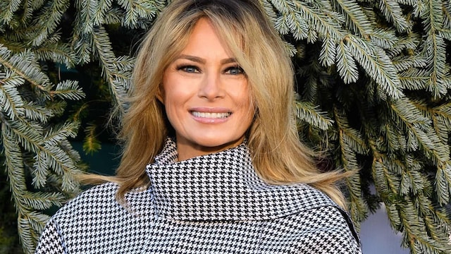 Melania Trump steps out for a Christmas visit