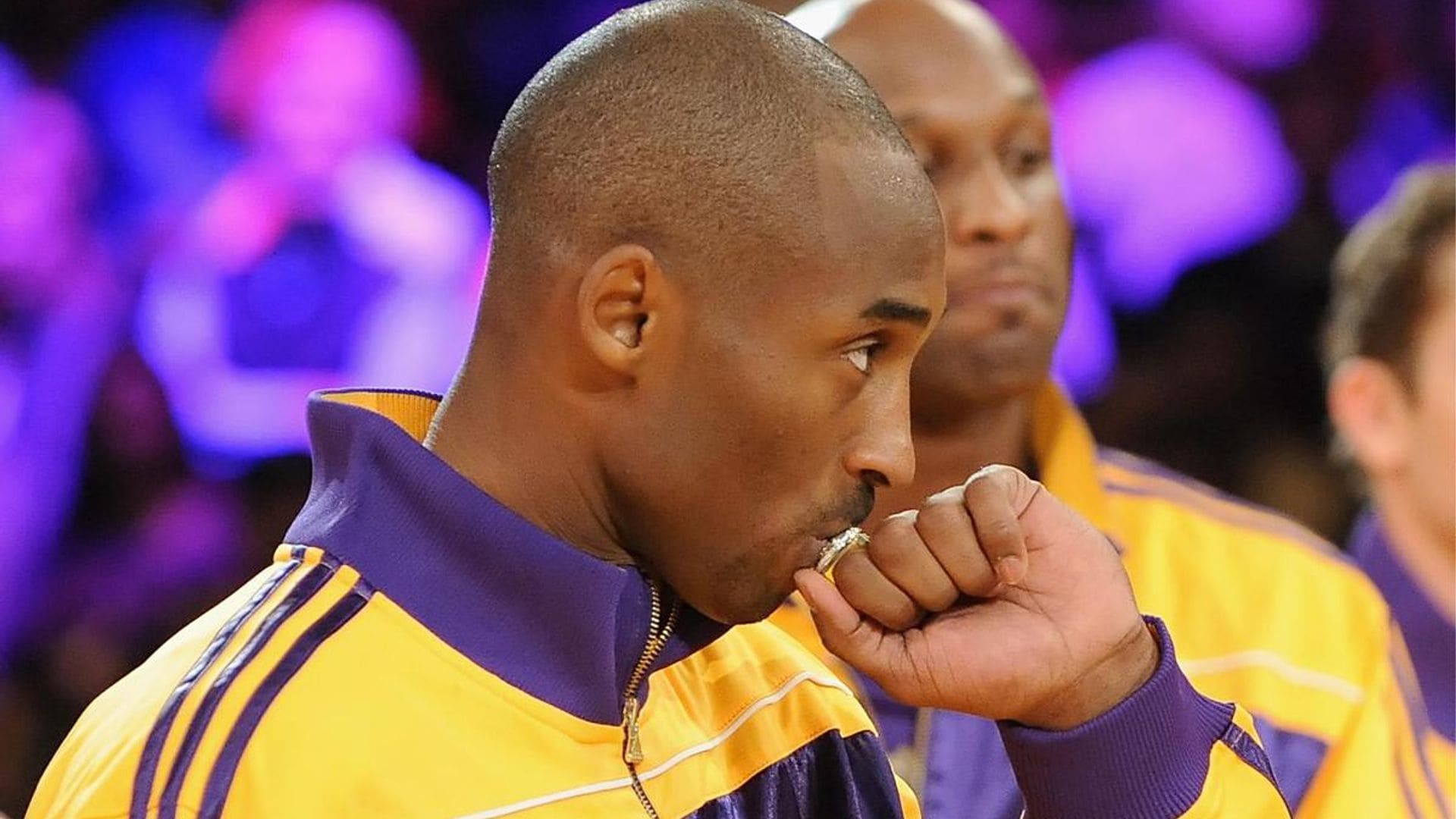Kobe Bryant’s 2000 Lakers championship ring sells after auction backlash