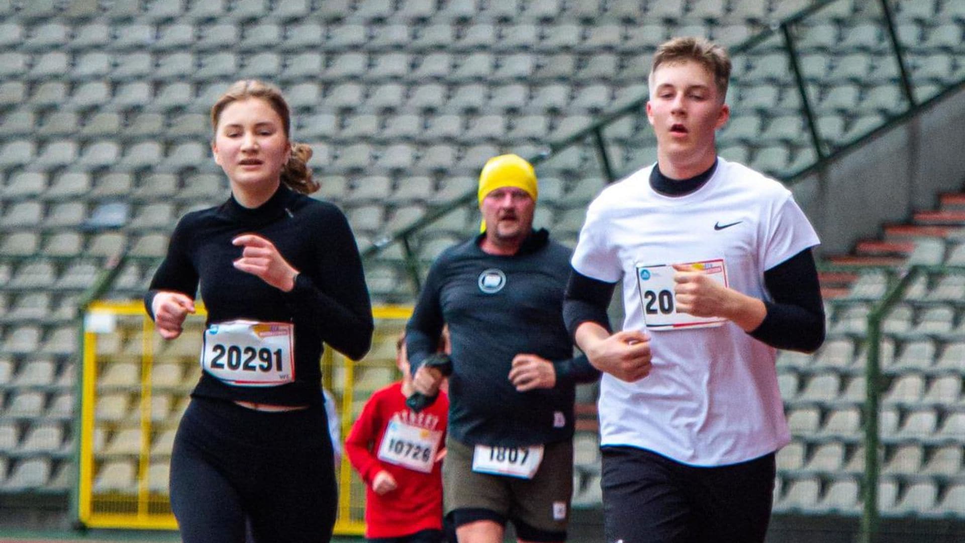 Royal siblings run marathon for a good cause