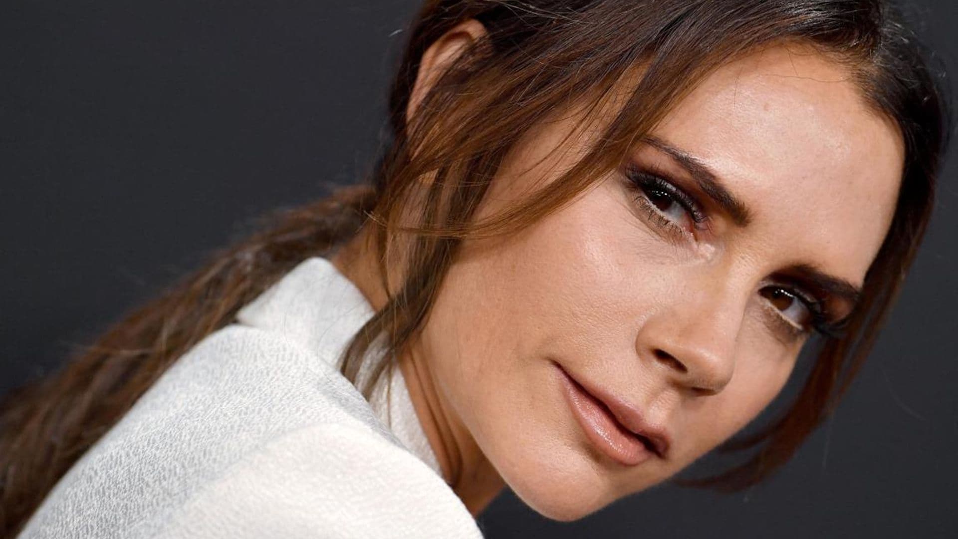 Victoria Beckham uses a magic cooking ingredient to make her skin glow