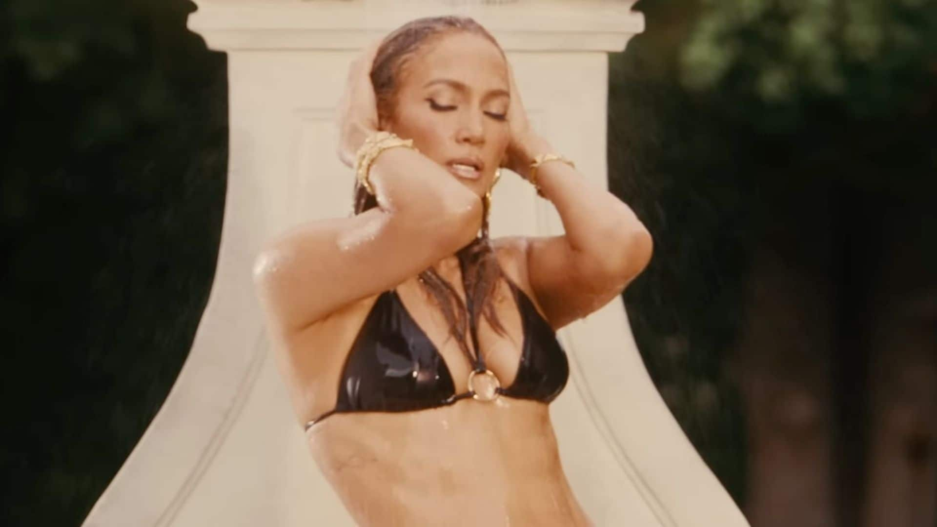 Jennifer Lopez turns up the heat in black bikini and nude mini skirt for new music video: WATCH