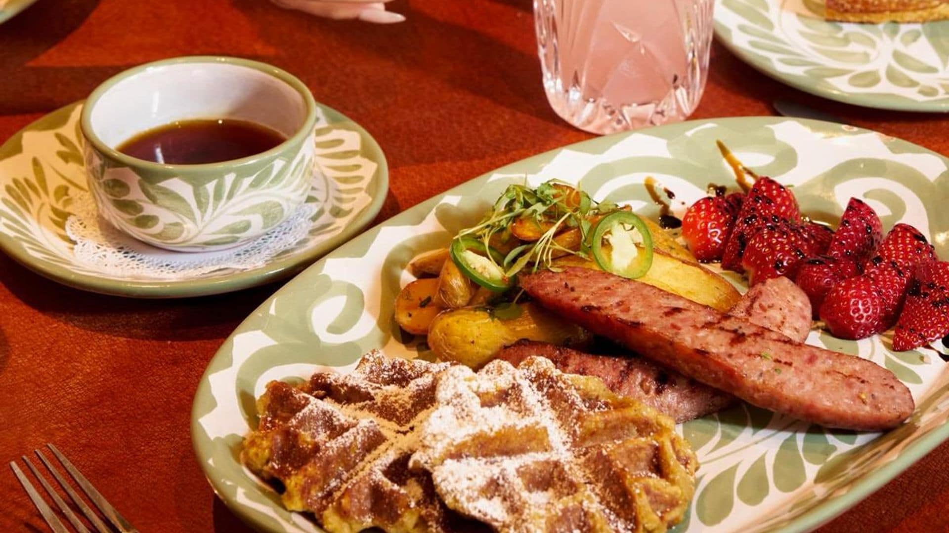 Los Angeles’ Ultimate Brunch Guide: From Celebrity Hotspots to Bottomless Mimosas