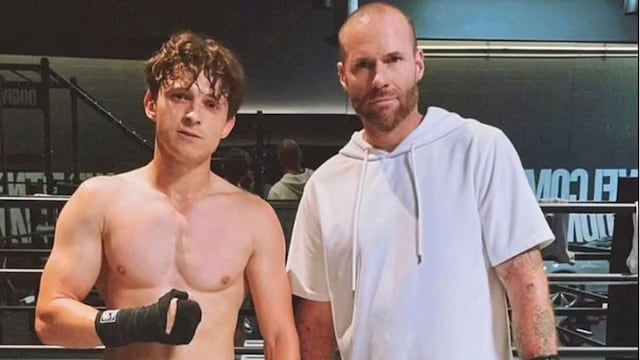 Tom Holland flaunts his growing muscles in shirtless workout pic